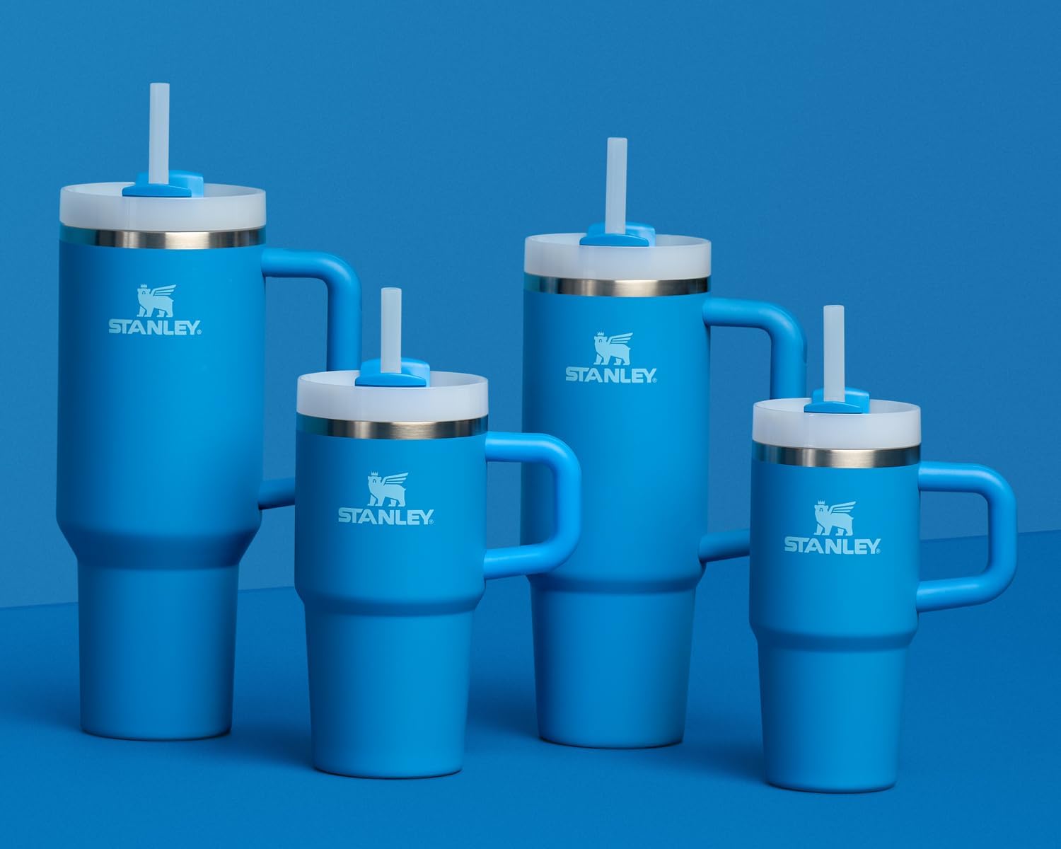 Tumbler with Handle and Straw - Image 2